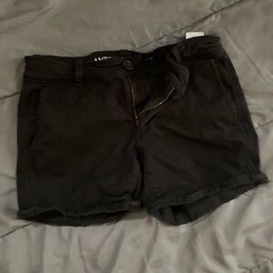 American eagle shorts never worn